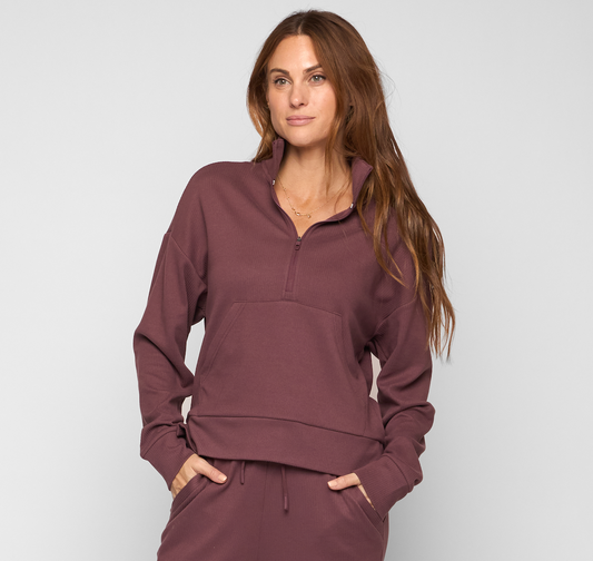 SKYLINE HALF ZIP