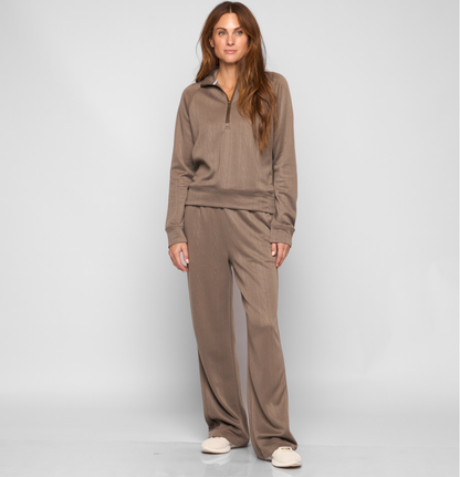 PRISM HALF ZIP MOCK