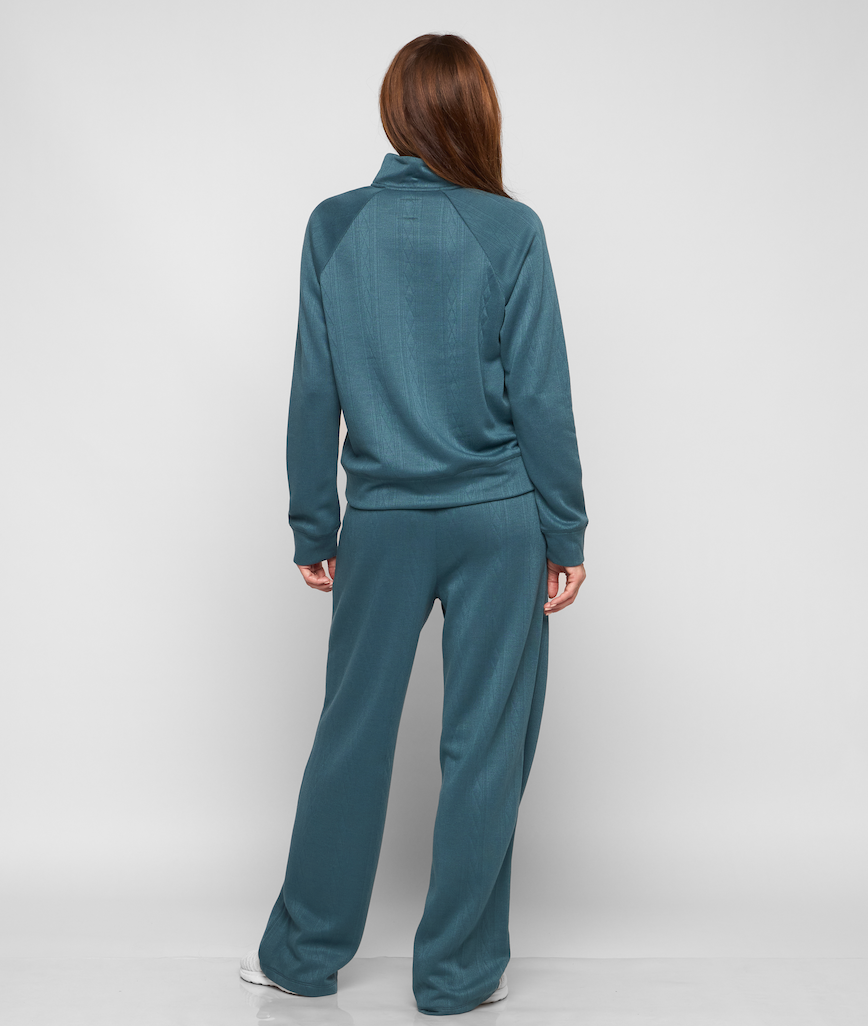 PRISM HALF ZIP MOCK