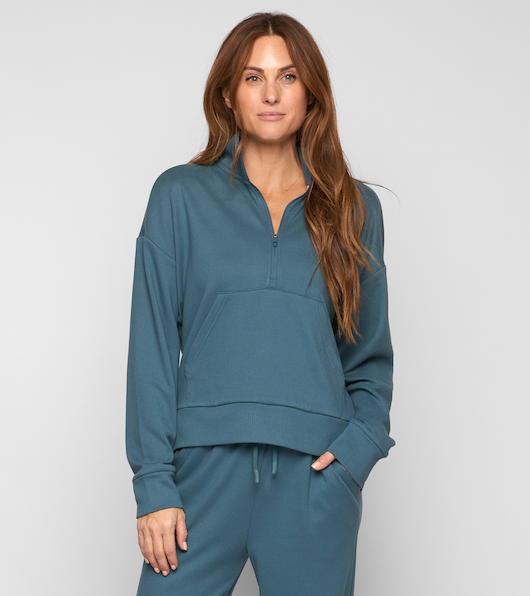 SKYLINE HALF ZIP